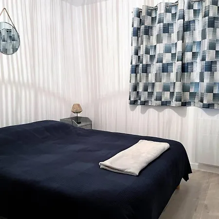Renove 2021 Avec Balcon Et Garage, Proche Golf, 3 Pieces, 6 Couchages, Le Lavandou. - Fr-1-251-425 * 르 라방두