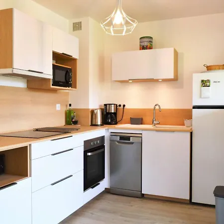 Apartmán Renove 2021 Avec Balcon Et Garage, Proche Golf, 3 Pieces, 6 Couchages, Le Lavandou. - Fr-1-251-425 Le Lavandou