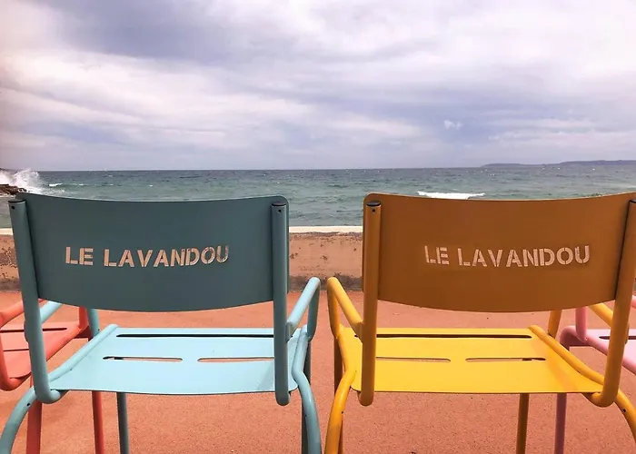 Renove 2021 Avec Balcon Et Garage, Proche Golf, 3 Pieces, 6 Couchages, Le Lavandou. - Fr-1-251-425 Apartmán Le Lavandou