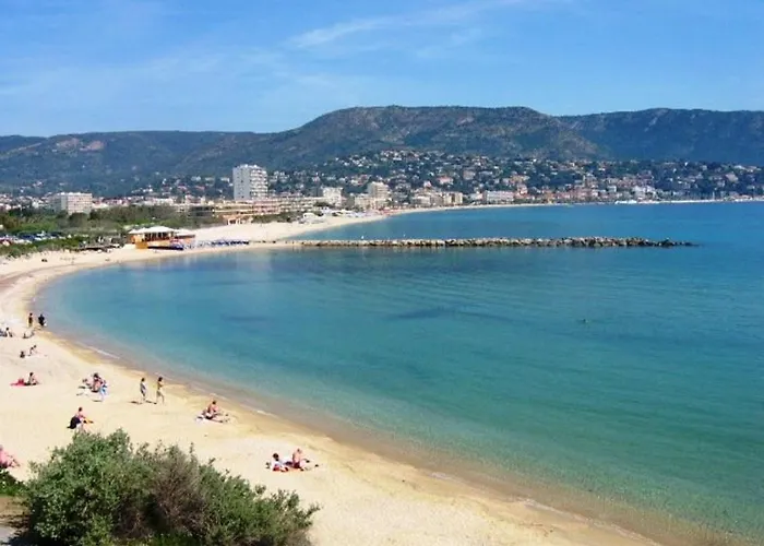 Renove 2021 Avec Balcon Et Garage, Proche Golf, 3 Pieces, 6 Couchages, Le Lavandou. - Fr-1-251-425 Apartmán Le Lavandou